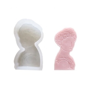 Personnage europé<span class=keywords><strong>en</strong></span> plâtre Portrait <span class=keywords><strong>Silicone</strong></span> <span class=keywords><strong>moules</strong></span> cheveux bouclés fille bricolage bougie et gâteau outil <span class=keywords><strong>pour</strong></span> cadeaux de la Saint-Valentin - Product Image 1