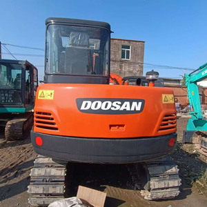รถขุด Doosan DH60-7 มือสอง 6 ตัน รถขุดเกาหลี พร้อมใบมีด คุณภาพสูง อุปกรณ์ก่อสร้างมือสอง Doosan DH60 DH60-7 - Product Image 4