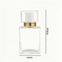 Vente en gros de flacons de parfum carrés en verre transparent de 30 ml, base épaisse, flacon de parfum vide avec bouchon carré, logo personnalisé, emballage de parfum