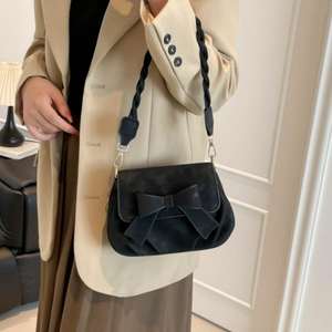 Nouveau sac à bandoulière style jeune fille coréen, sacoche sous le bras avec nœud, très tendance - Product Image 5