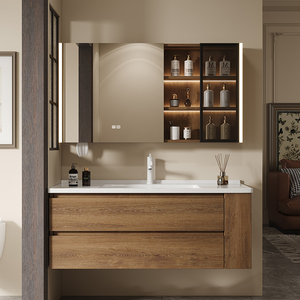 Collection de vanités de salle de bain élégantes offrant des solutions de rangement raffinées avec des finitions haut de gamme et une organisation réfléchie - Product Image 5