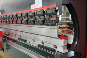Prensa Plegadora Hidráulica Delem DA53T de <span class=keywords><strong>220</strong></span> Toneladas, Prensa Plegadora CNC de 4 Metros y 6+1 Ejes - Product Image 4