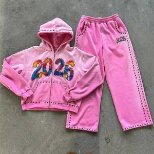 Conjuntos de Chándal para Hombre con Logotipo Personalizado, de Algodón Grueso, Estilo Urbano Y2K Grunge, Lavado Ácido, Multicolor y con Pedrería - Product Image 2