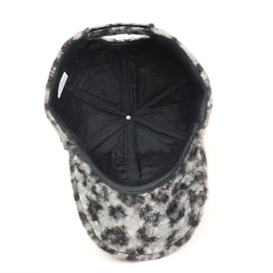 Unisex Leopard Print Baseball <b>Cap</b> Fleece Warm Outdoor Hat <b>For</b> <b>Men</b> Women <b>Winter</b> Fashion <b>Cap</b> - Product Image 3