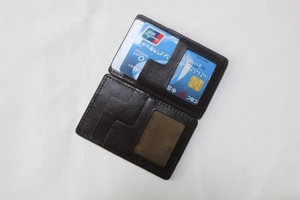 Custom LIYAN Men's <strong>Card</strong> Holder Genuine PU Leather Black <strong>Business</strong> <strong>Card</strong> <strong>Case</strong> with Clip Closure RFID Blocking 30mm Thick - Product Image 3