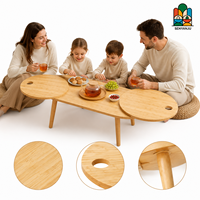 Mesa de Centro Ovalada Extensible con Dos Superficies Laterales Redondas Giratorias con Orificios para los Dedos, Madera Natural, Estilo Moderno para Sala de Estar