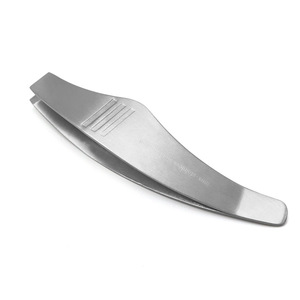 Offre Spéciale pinces de haute qualité en acier inoxydable <span class=keywords><strong>pince</strong></span> à épiler poisson os outil de cuisine poisson os ramasser Clips poisson os dissolvant - Product Image 1