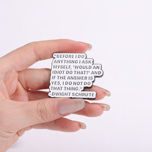 <span class=keywords><strong>Serie</strong></span> de <span class=keywords><strong>TV</strong></span> Americana La Oficina línea divertida broche texto frase corta Metal esmalte insignia moda mochila accesorios regalo - Product Image 1