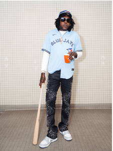 Un uomo <span class=keywords><strong>che</strong></span> vende i famosi jeans con strass a prezzi all'ingrosso - Product Image 5