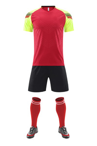 Nuova Collezione 23/<span class=keywords><strong>24</strong></span> Completo da Calcio Personalizzato per Uomo 100% Poliestere Asciugatura Rapida Comodo Collo Tondo Tinta Unita Stampa Digitale - Product Image 6