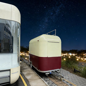 Remolque de Helados Plegable Quiet Park con Construcción de Acero Inoxidable, Garantía de 2 Años, Personalización de Marca para Venta por Temporada - Product Image 4