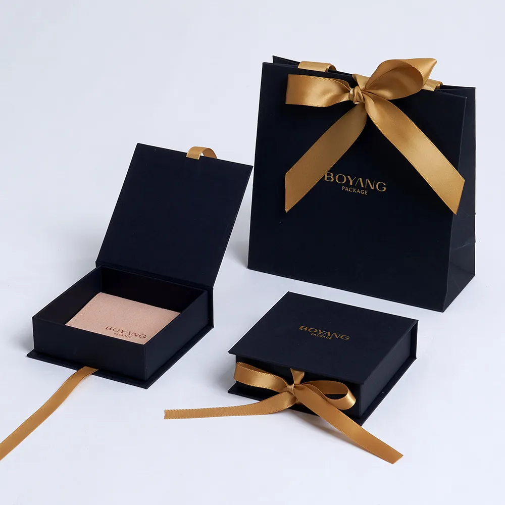 Caja de embalaje de regalo de joyería, cartón de papel negro ecológico personalizado, con cinta