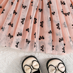 ชุดเดรสเจ้าหญิงแสนหวานสำหรับเด็กผู้หญิงวัยเตาะแตะ เสื้อผ้าลำลองสำหรับเด็ก คอเสื้อถักลายริบบิ้น โบว์พิมพ์ลายผ้าทูล - Product Image 6