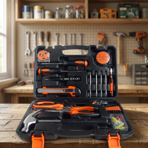 Ensemble d'outils à main avec clés à molette réglables et tournevis pour l'entretien domestique dans un coffret rigide - Product Image 2