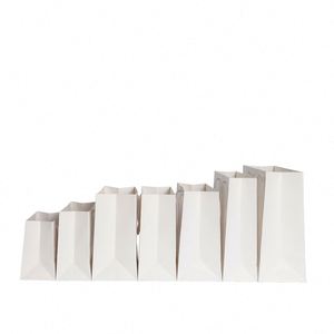Bolsa de Compras Ecológica con Asas Retorcidas de Papel Kraft Blanco y Marrón, Impresa con Logotipo, para Té y Cerveza - Product Image 3