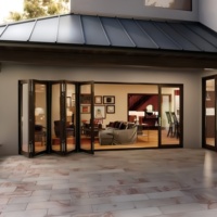 Système de porte pliante en accordéon coulissant vertical personnalisé Portes pliantes modernes en aluminium pliable en verre résistant aux ouragans à vendre