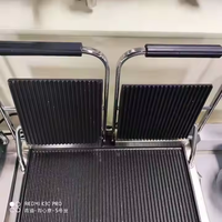 Grill Panini Professionnel Double Face à Induction de Haute Qualité pour la Vente en Usine – Presse à Sandwich et Plaque de Cuisson Intégrée