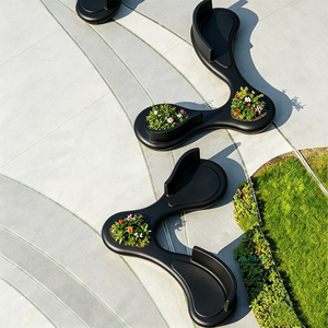 Meubles d'extérieur contemporains, jardinière artistique en fibre de verre pour promenade en bord de lac - Product Image 5