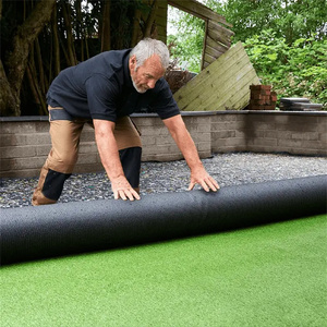 Rouleau de <span class=keywords><strong>tapis</strong></span> d'herbe de <span class=keywords><strong>gazon</strong></span> synthétique vert rouge <span class=keywords><strong>noir</strong></span> bleu blanc personnalisé de 25mm 30-50mm <span class=keywords><strong>tapis</strong></span> d'herbe de paysage artificiel durable - Product Image 1