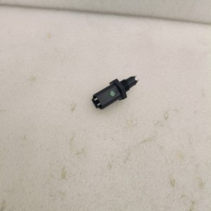เซ็นเซอร์แยกน้ำมันน้ำ Hyundai รุ่น 11NA-71070 สำหรับอะไหล่รถขุด - Product Image 3