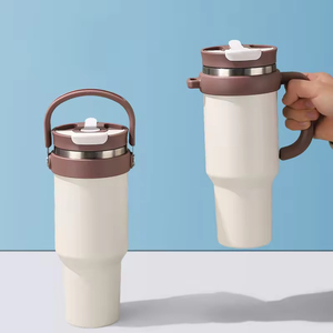 Vaso Térmico de 40 oz con Logotipo Personalizado, Recubrimiento en Polvo, Venta al por Mayor, Vaso Térmico de 40 oz con Asa y Tapa con Pajita - Product Image 3