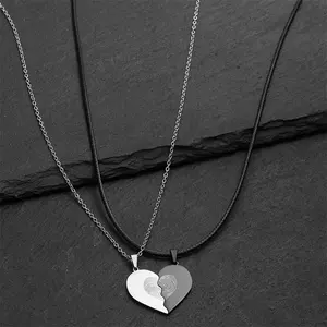 Simple mode acier inoxydable 2 pièces/ensemble empreinte digitale demi coeur amour chaîne Couple pendentif collier pour les Couples amoureux