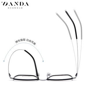 กรอบแว่นตา Danda รุ่น R2323 ทรงสี่เหลี่ยมเต็มกรอบ ไทเทเนียมแท้ น้ำหนักเบา สำหรับผู้ชาย ใส่เลนส์สายตา - Product Image 4