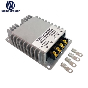 Convertisseur Buck Boost Étanche 12V-12V pour VR, Véhicules Électriques, Bateaux, Batteries Lithium LiFePO4, <span class=keywords><strong>Chargeur</strong></span> <span class=keywords><strong>DC</strong></span>-<span class=keywords><strong>DC</strong></span> 5A 12V 24V vers 14.6V - Product Image 1