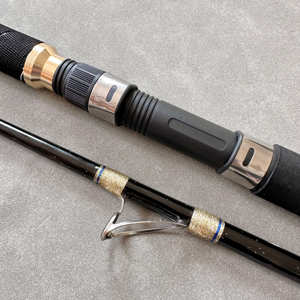 Cannes à pêche à <span class=keywords><strong>la</strong></span> traîne 80-150lbs 1.5 sections à haute teneur en carbone pour bateau d'eau salée - Product Image 4