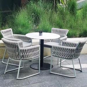 Ensemble de canapé moderne en <span class=keywords><strong>rotin</strong></span> et alliage d'aluminium pour l'extérieur, <span class=keywords><strong>chaise</strong></span> de table pour balcon en plein air, imperméable et solaire, pour les loisirs dans la cour - Product Image 4