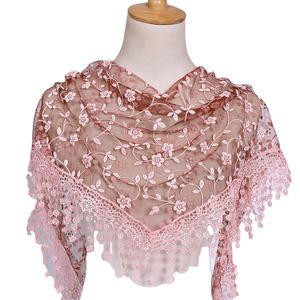 23 colores mujeres primavera triángulo encaje cabeza bufanda Flor al por mayor - Product Image 1