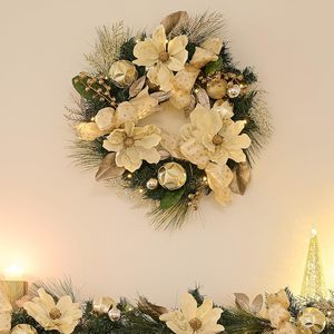 Guirlande <span class=keywords><strong>de</strong></span> <span class=keywords><strong>Noël</strong></span> pré-éclairée Valery Madelyn <span class=keywords><strong>de</strong></span> 24 pouces, blanche et dorée, avec magnolias et boules <span class=keywords><strong>de</strong></span> <span class=keywords><strong>Noël</strong></span>, pour montage sur porte, décoration extérieure - Product Image 2