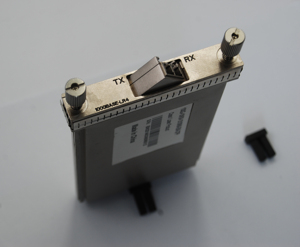 Transceptor CFP 100GBASE 10KM Original Finisar TCFP-100G-LR4, Compatible con Juniper TCFP-100G-LR4 740-116501 para Centro de Datos y Cloud I - Product Image 3