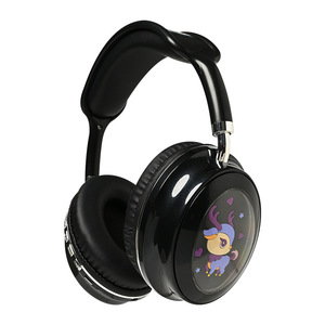 Auriculares estéreo inalámbricos RGB Auriculares BT Patrón de dibujos animados Logo Auriculares personalizados para deportes Música Juegos Trabajo y <span class=keywords><strong>Gaiming</strong></span> - Product Image 2