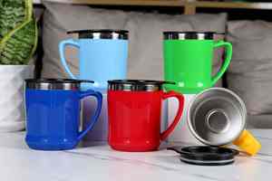 Vente directe d'usine de tasses à café isothermes en acier inoxydable avec logos, design moderne anti-fuite, disponibles en stock. - Product Image 2