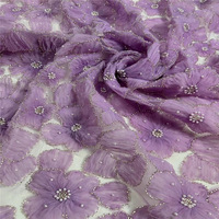 Tissu en maille de polyester pour broderie, dentelle de tulle de luxe avec fleurs 3D, perles et sequins pour mariée