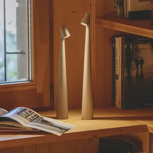 Lampe de table Rechargeable nordique moderne simple LED décoration de chevet lampe de table de bureau