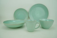 Service de table Arcopal en grès et porcelaine, finition vernie, style américain, pour fêtes, avec logo personnalisé, technique céramique moderne, pour les fêtes