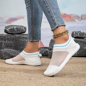 2026 Zapatillas Calcetín <span class=keywords><strong>Mujer</strong></span> Personalizadas Malla Barefoot Slip On Cero Caída Plano Transpirable Antideslizante <span class=keywords><strong>Zapatos</strong></span> De Muj - Product Image 5