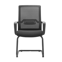 Chaise de bureau ergonomique noire sans roulettes, dossier mi-haut en maille, avec base en traîneau, pour réception et visiteurs
