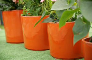 Pot de fleurs en céramique au charme rustique, respirant et poreux, pour la décoration intérieure et extérieure de la maison et du jardin - Product Image 5