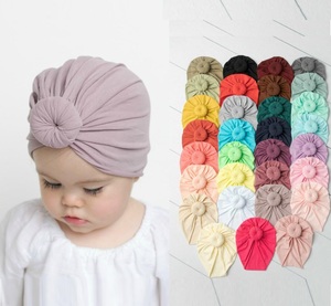 All'ingrosso <span class=keywords><strong>fascia</strong></span> per capelli in velluto di fiori da bambina tinta unita per capelli <span class=keywords><strong>fascia</strong></span> per capelli <span class=keywords><strong>fascia</strong></span> morbida elastica per bambini - Product Image 1