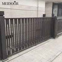 Panneaux de clôture tubulaires en métal aluminium Panneaux de jardin extérieurs Clôture de jardin en aluminium Panneaux de clôture modernes pour les maisons