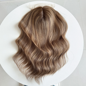 Topper de cheveux en soie 6x6,5'' avec base en dentelle, mèches brunes SBB #   Topper de cheveux humains européens de haute qualité pour femmes souffrant d'aloèsopatie - Product Image 3