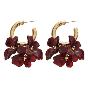 Top 10 Boucles d'oreilles créoles à clous en acrylique avec pétales de fleurs argentés, vintage, simples, élégantes, haut de gamme pour femmes - Product Image 5