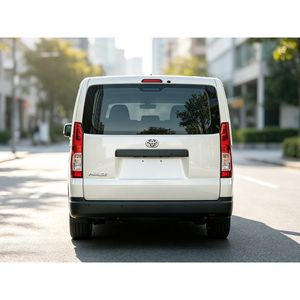 <span class=keywords><strong>Toyota</strong></span> Hiace Commuter Van Usada, Minibús de Pasajeros a Bajo <span class=keywords><strong>Precio</strong></span> para Viajes de Negocios y Transporte Escolar - Product Image 1
