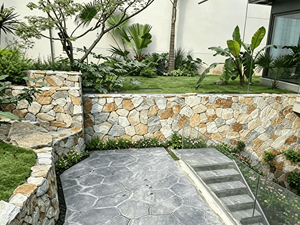 Piedra natural aleatoria de campo, granito gris-amarillo oxidado, piedra cultural para revestimiento de paredes exteriores, muros de contención, jardineras y paisajismo. - Product Image 3