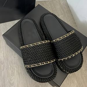 Chaussures de luxe pour femmes, sandales plates tendance, sandales de plage d'été pour femmes, chaussures décontractées pour la marche sur la plage - Product Image 1