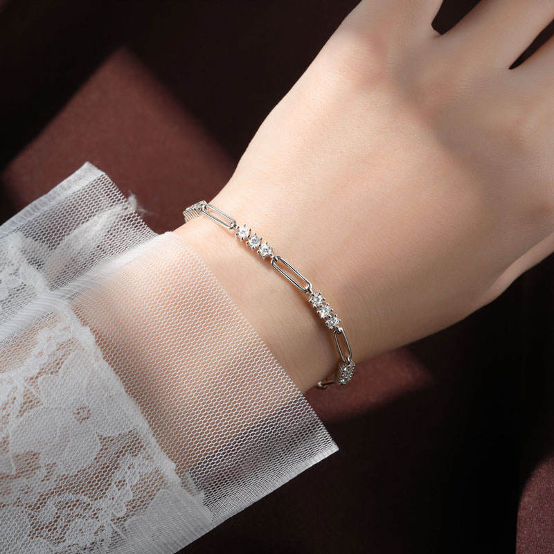 moissanite cartier bracelet