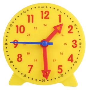 Hölzernes Turn & Tell Clock-Lernspiel zeug mit 12 reversiblen Zeitkarten für Schulklassen und Homes chool